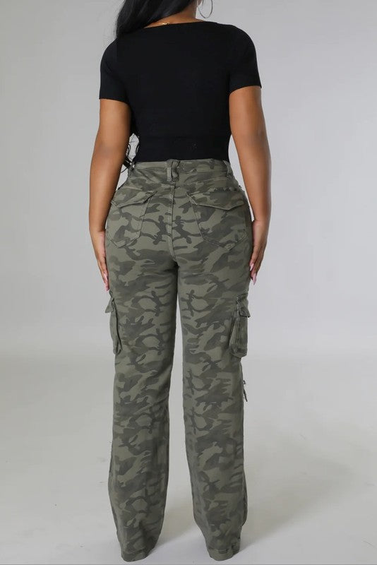 High Rise Green Camo Destroyed Cargo Pants - PRIVILEGE 