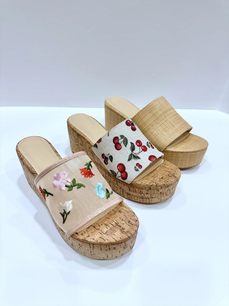 Vacation Style & Resort Wear - PRIVILEGE Tampa Premium Outlets