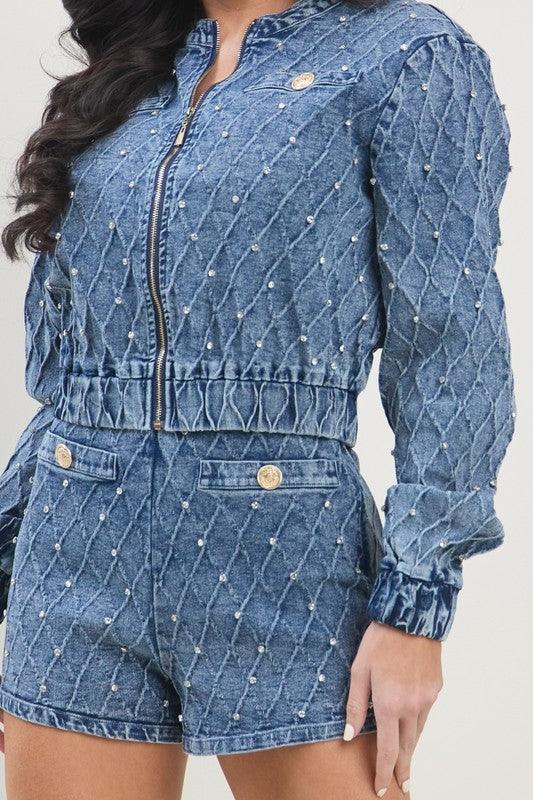 "Women's shorts in denim and casual styles for summer at PRIVILEGE"