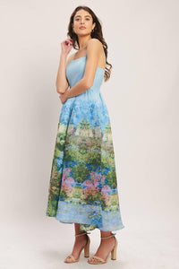 A printed woven midi dress