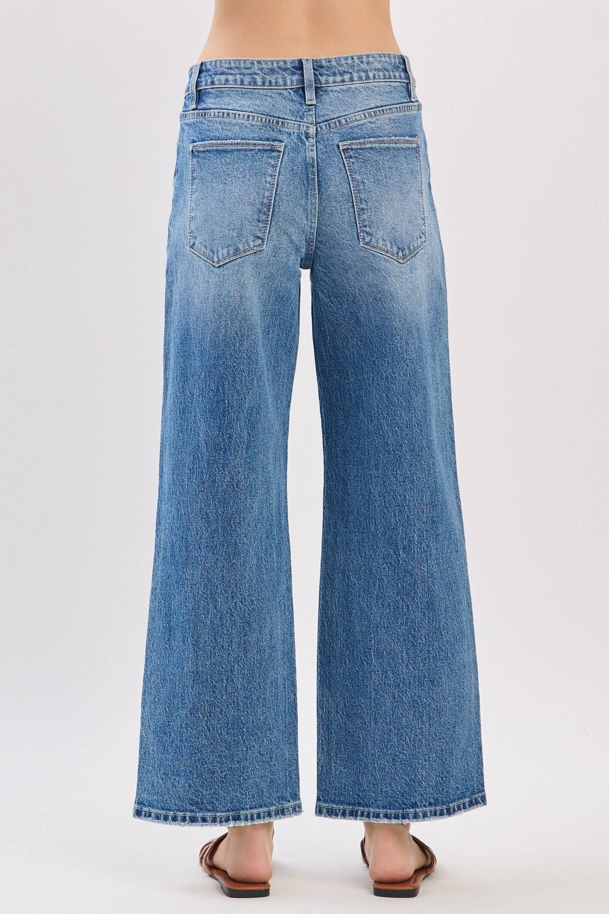Mid Rise Comfort Relaxed Barrel Wide Leg Jeans