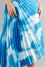 PRINT SLASH SHOULDER SLEEVELESS PLEATED DRESS - PRIVILEGE 