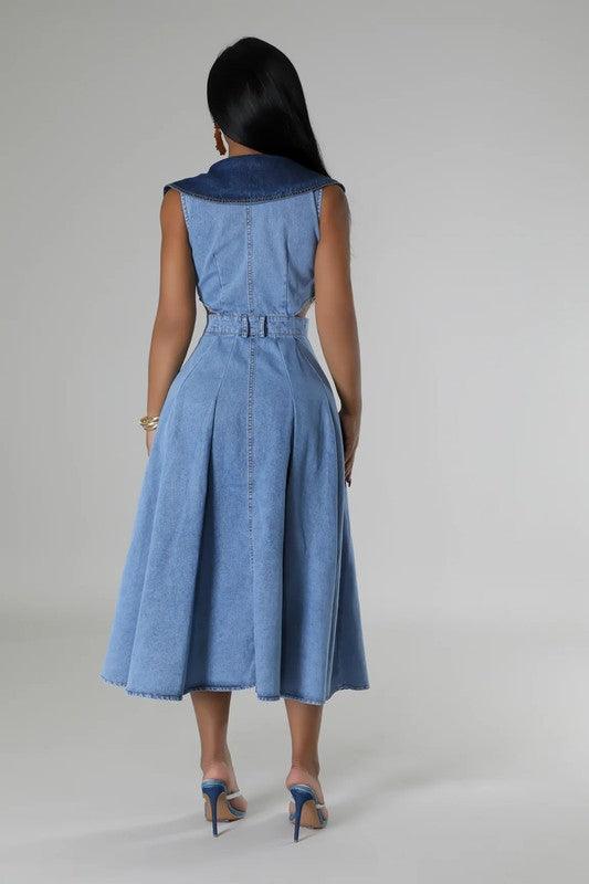 DENIM SIDE CUT OUT FLARE DRESS PRIVILEGE