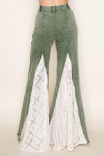BOHO LACE FLARE JEANS