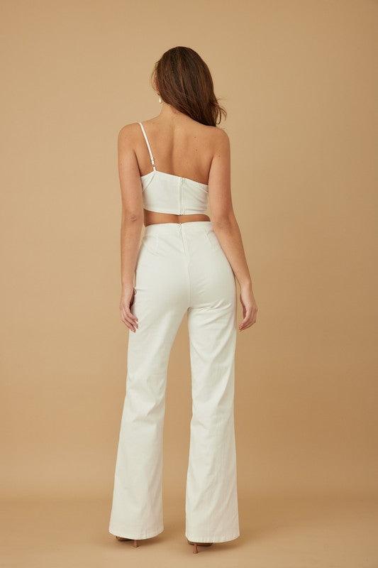 SINGLE STRAP WRAP FLOWER DENIM PANT SET PRIVILEGE