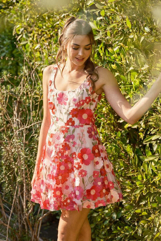 SLEEVLESS 3D FLOWER MINI DRESS