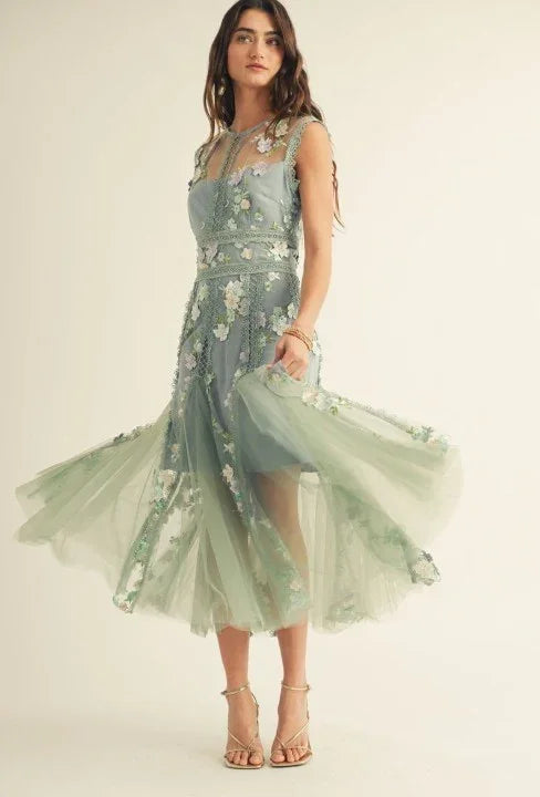 3d Floral Emboidered Godet Panels Midi Dress PRIVILEGE