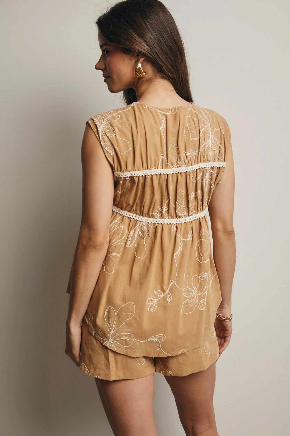 Embroidered Tie-front Short Set