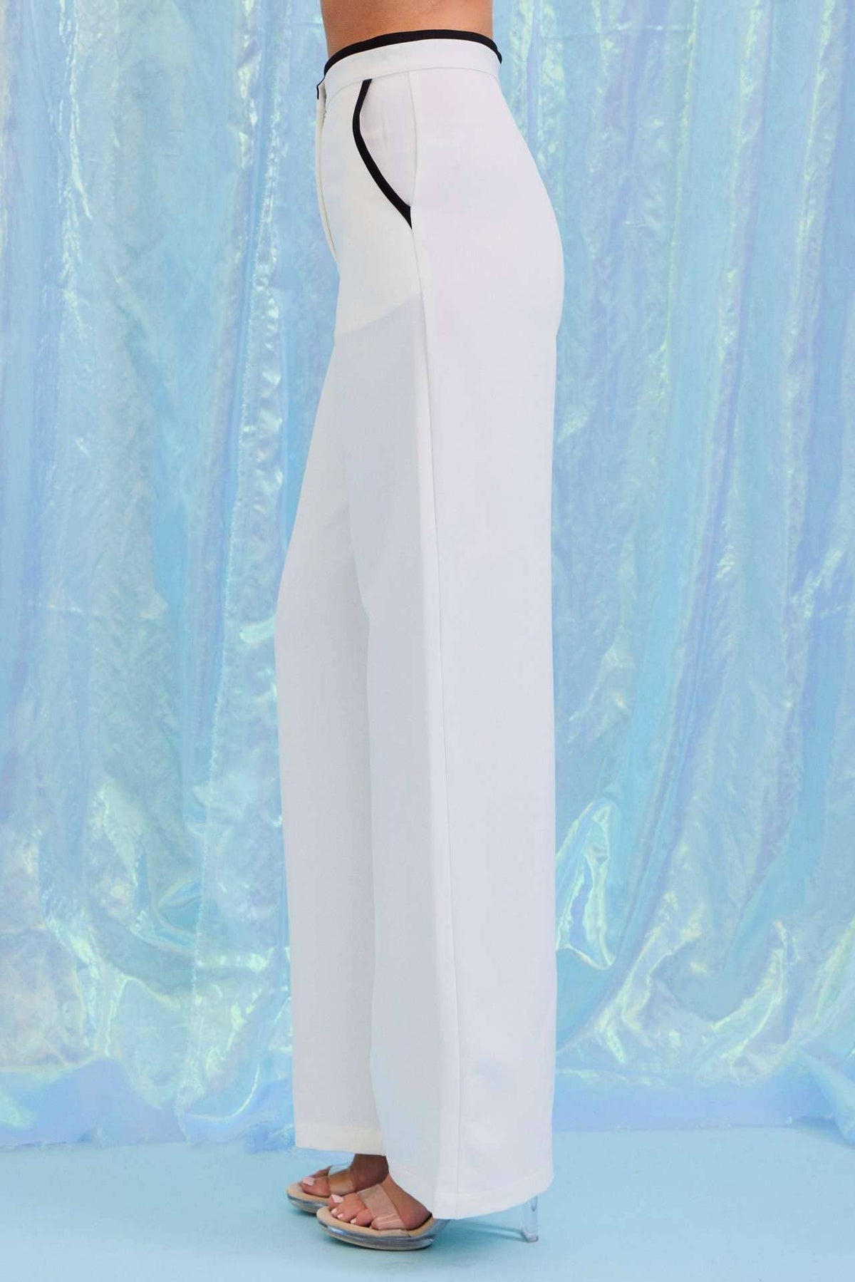 WOVEN VEST AND PANTS SET WITH CONTRAST DETAIL