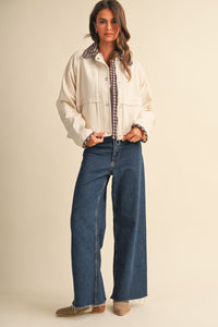 Cropped Workwear Jacket with Gingham Contrast Collar