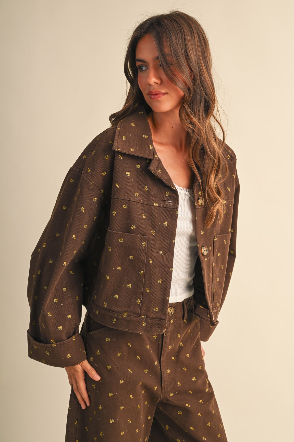 Ditsy Floral Print Cropped Jacket With Wide Sleeves