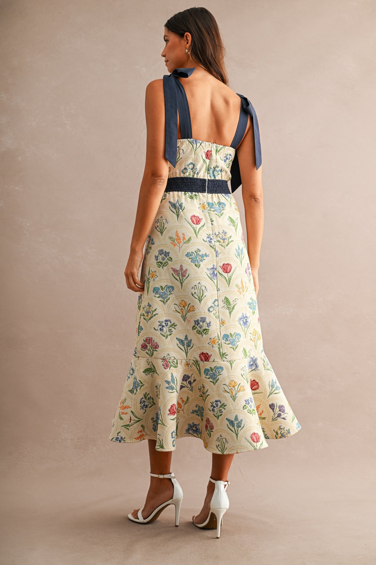 Tapestry Embroidery Mermaid Midi Dress