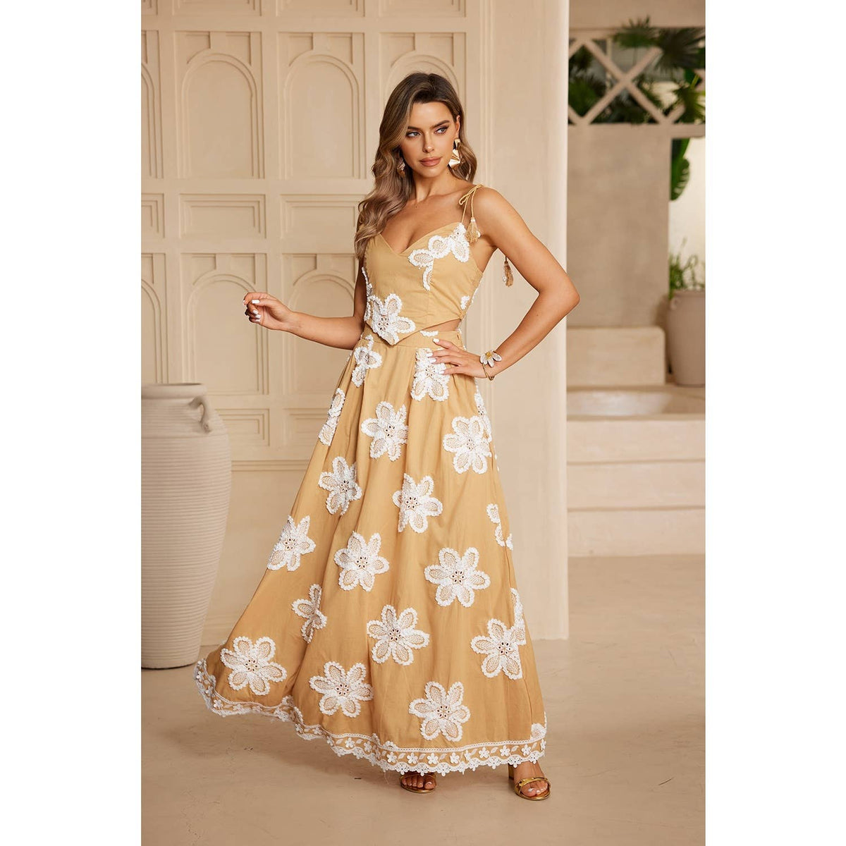 BLOOM HORIZON RESORT CHIC SKIRT SET