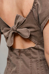 SWEETHEART RUFFLE SLEEVE DENIM ROMPER