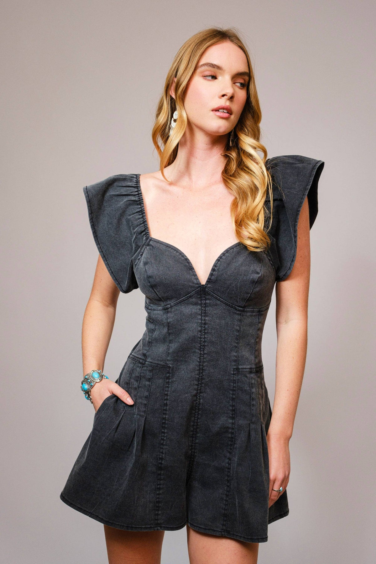 SWEETHEART RUFFLE SLEEVE DENIM ROMPER