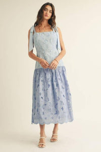 Shoulder Tie Ruffle Bottom Color Block Midi Dress