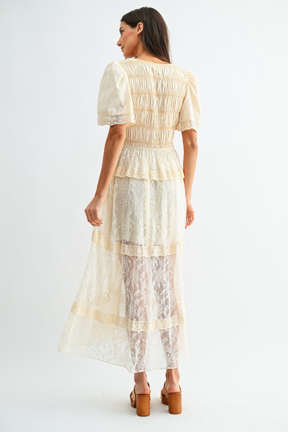 LACE MAXI DRESS WITH PUFF SLEEVES