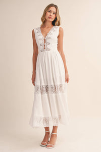 LACE PANEL DETAILED SLEEVELESS V NECK MIDI DRESS