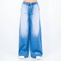 WIDE LEG PULL ON STYLE JEANS