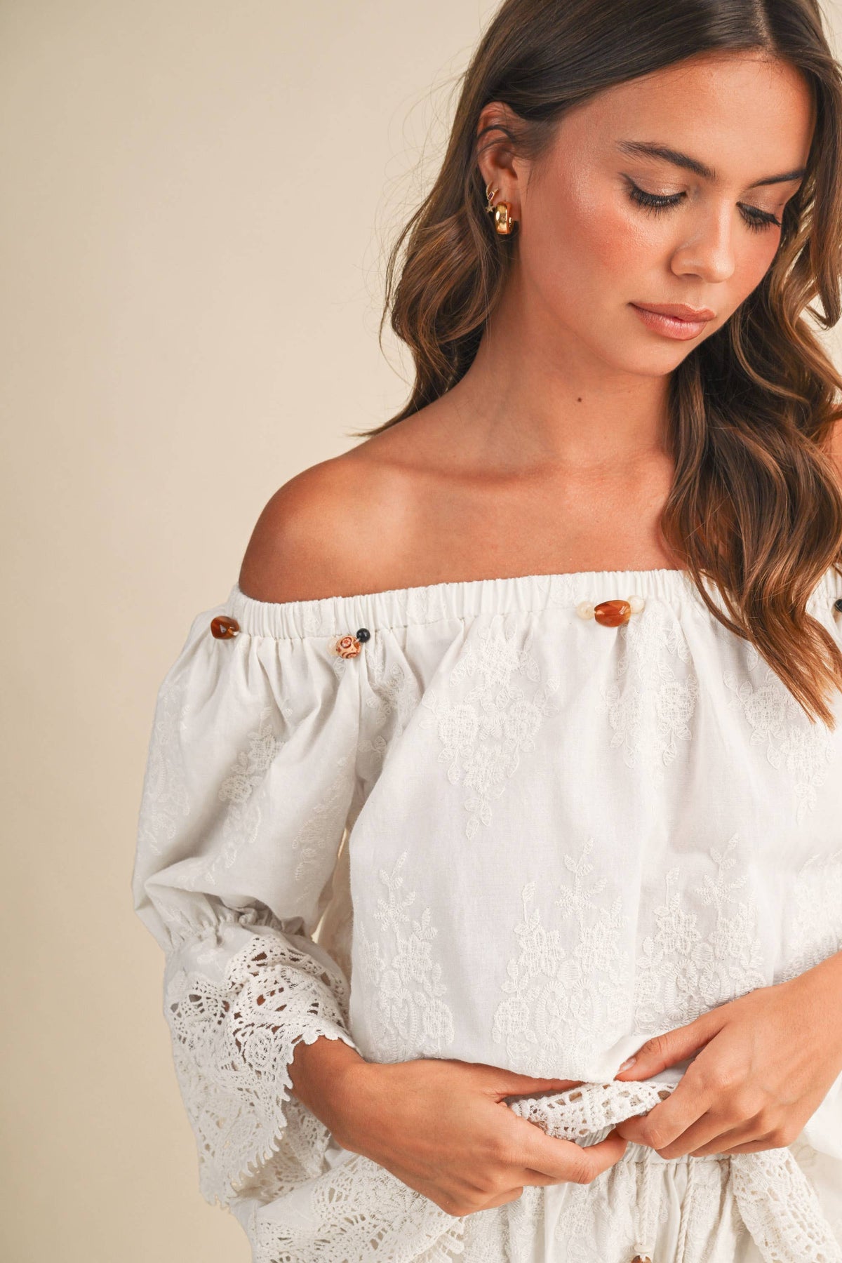 OFF SHOULDER EMBROIDERED LACE TOP AND SHORTS SET