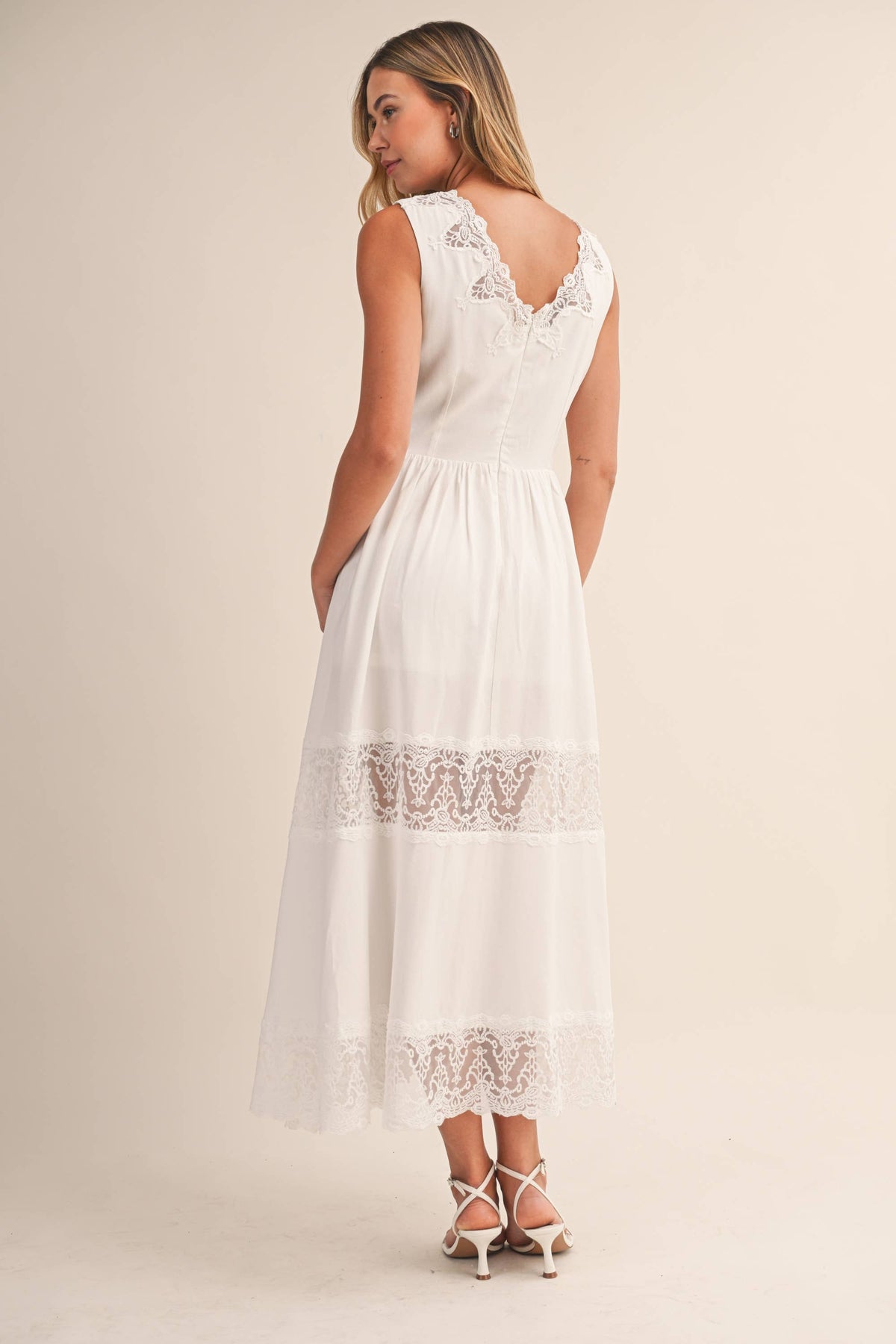 LACE PANEL DETAILED SLEEVELESS V NECK MIDI DRESS