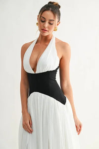 Contrast Halter Maxi Dress PRIVILEGE