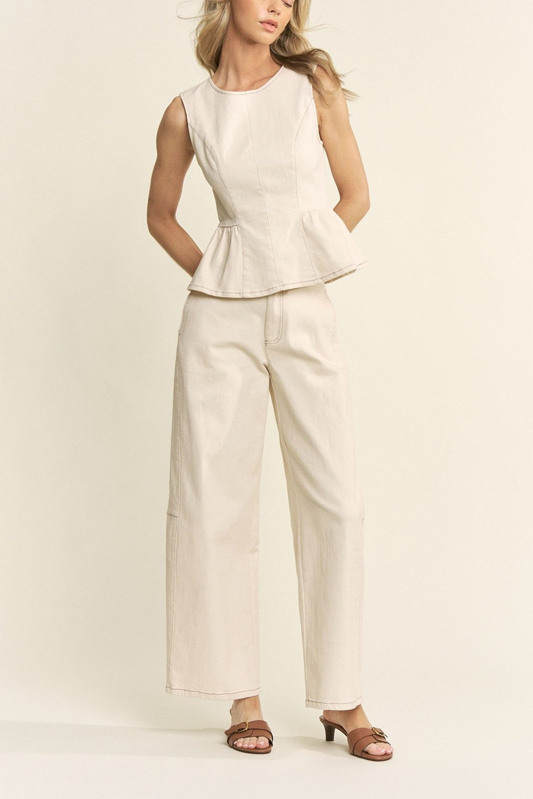 BARREL JEAN WITH DALIA PENTUAL TOP SET