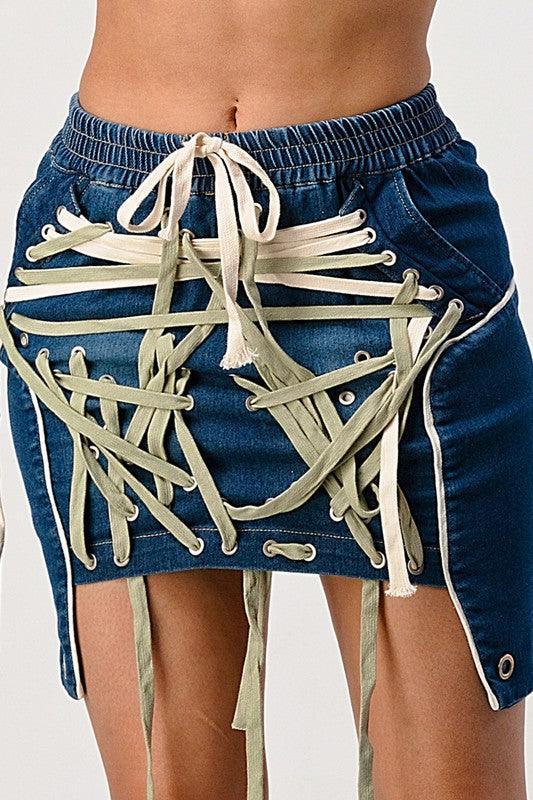 LACE UP DENIM DETAILED MINI SKIRT - PRIVILEGE 