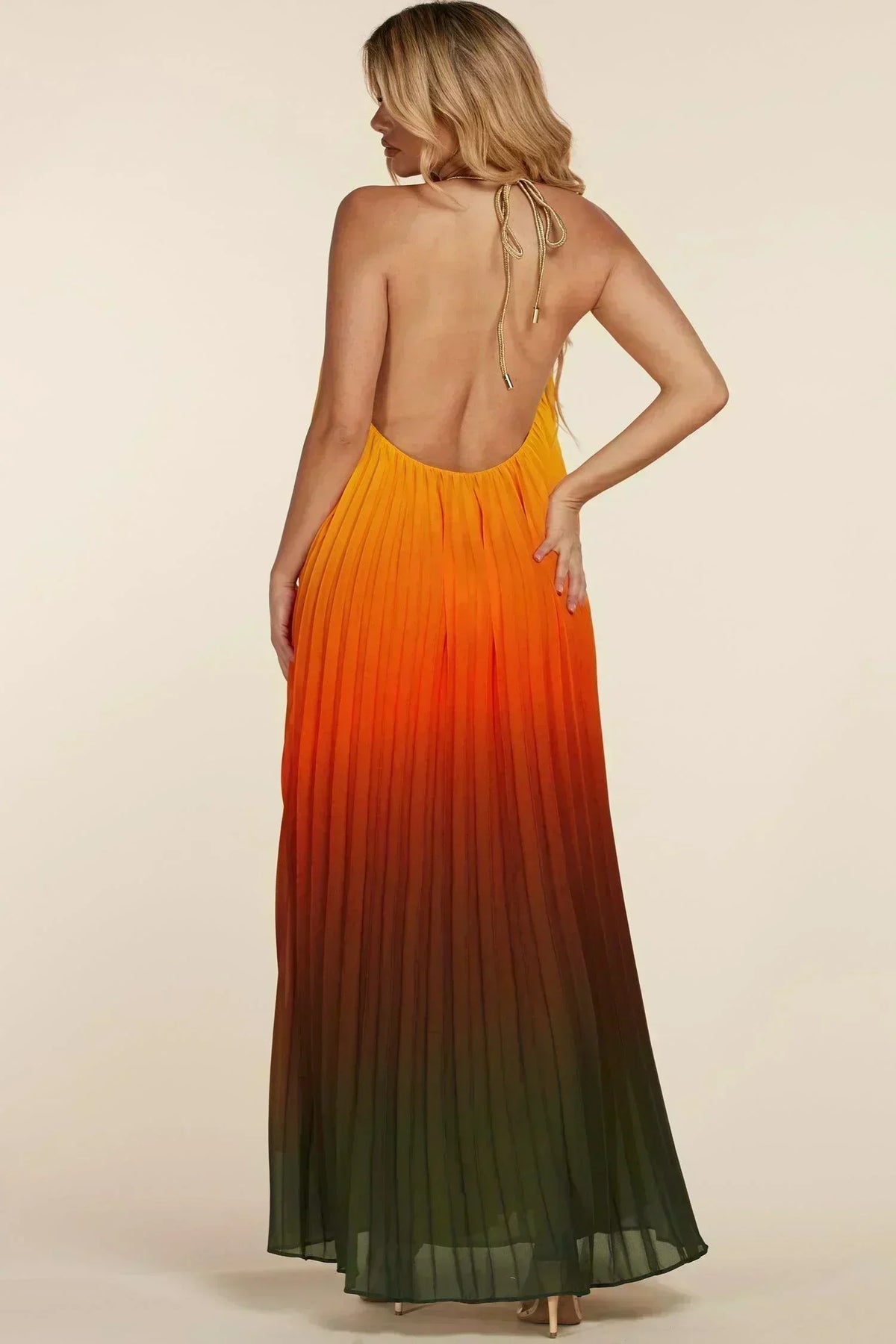 OMBRE PLEATED MAXI DRESS - PRIVILEGE 
